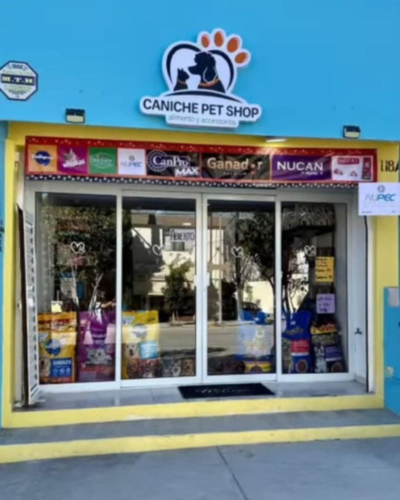 Reseña de Caniche Pet Shop